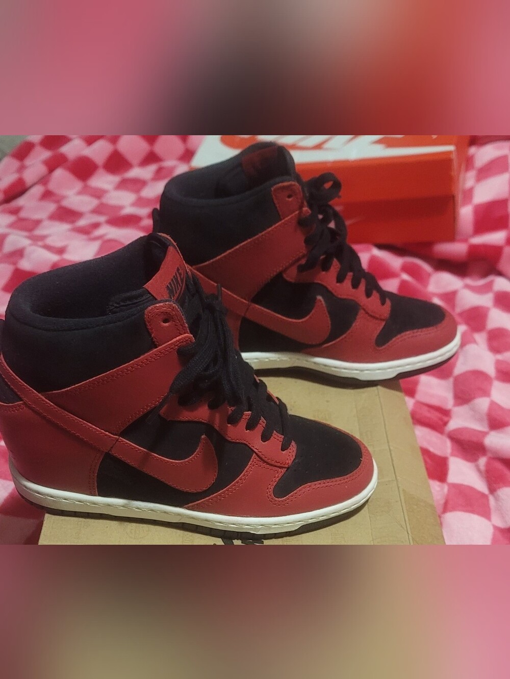 Nike Women’s  Sky Hi Hidden Wedge Sneakers in Red and Black - Picture 4 of 6